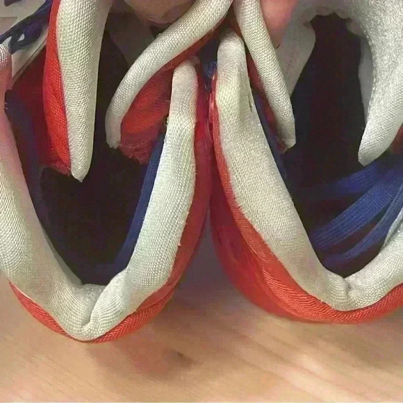 Nike Hyperdunk in Good to great Sz 8 Men’s Stars. Red White and Blue. American - Picture 12 of 14